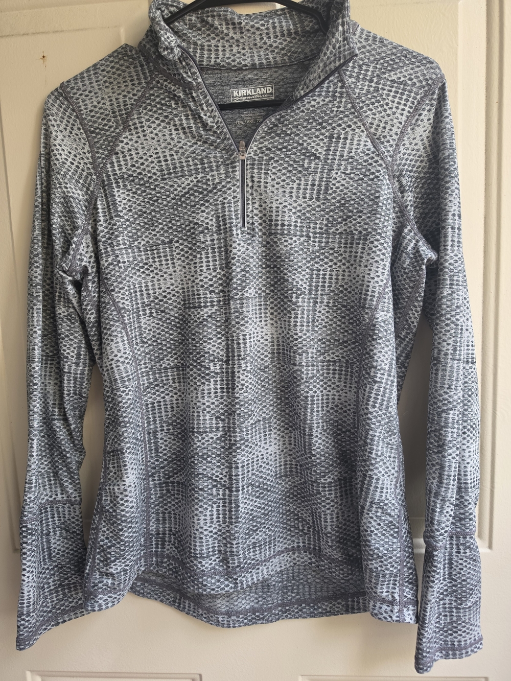 Kirkland Signature Men’s Gray Patterned Half-Zip Pullover Sweater